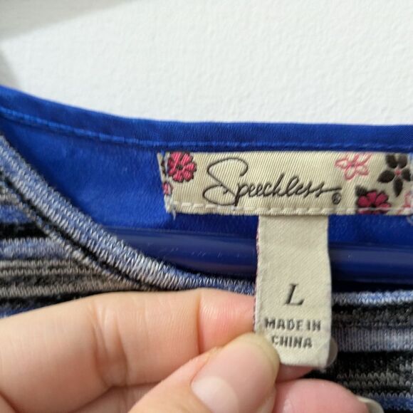 Speechless Blue Heart Sequin Sleeve Top, Girls Large - Picture 3 of 8